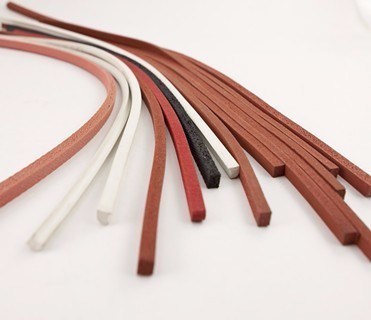 硬さ 40-45 度 岸 C 切断用オープンセルゴム