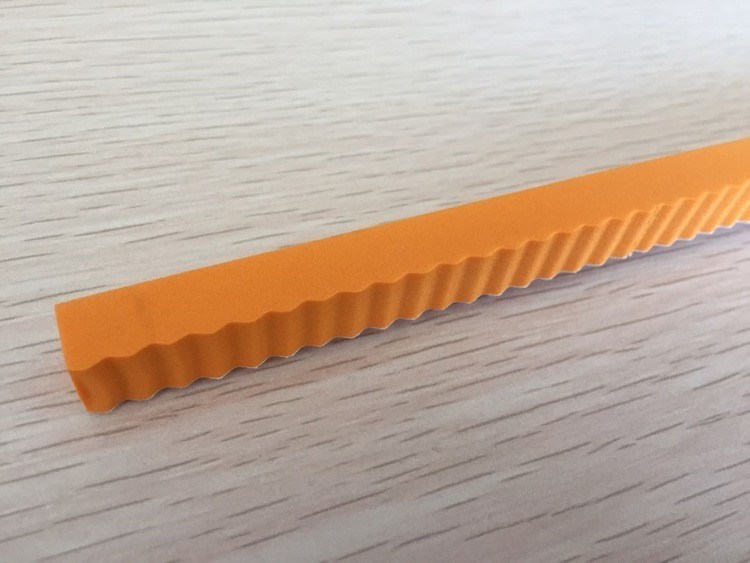 弾性 高弾性 緑色スポンジ ゴム 粘着 切断 噴出 切断 製造