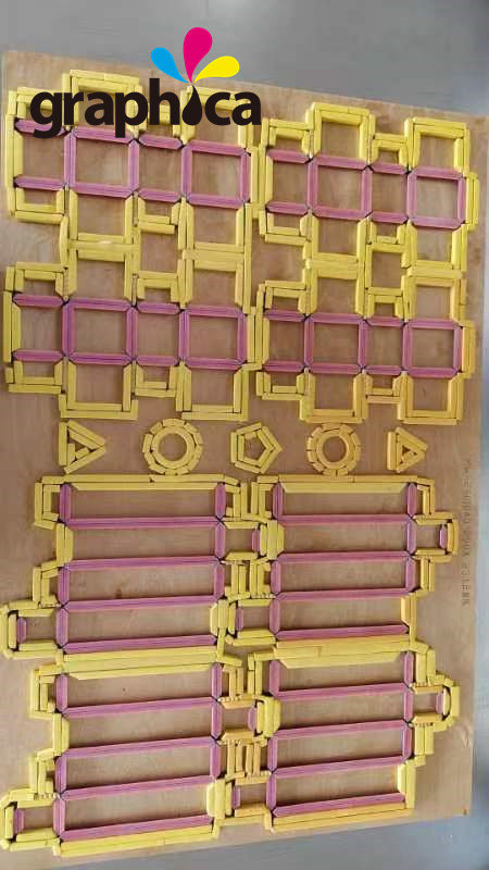 カーボン 波紋紙の紙箱製造のためのブルーファイバークレージングマトリックスカット機