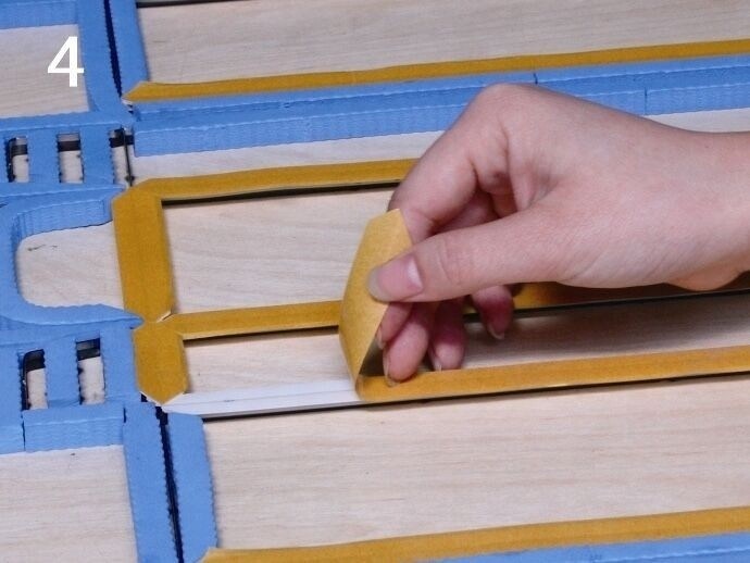 チャンネル高さ0.7mm カーボンと箱のためのクレージーマトリックスカット機 北京グラフィック制作